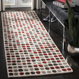 Safavieh Soho 2'-6" x 8'-0" Rug in Ivory / Multi