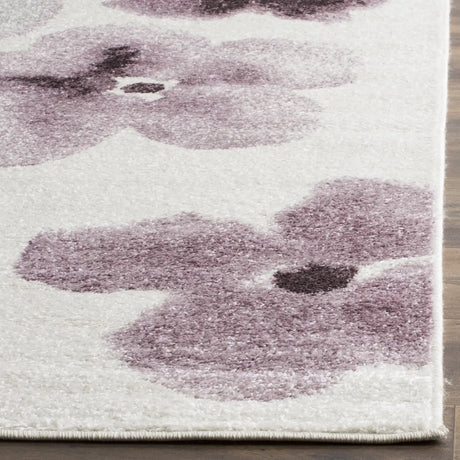 Safavieh Adirondack 5'-1" x 7'-6" Rug in Ivory / Purple