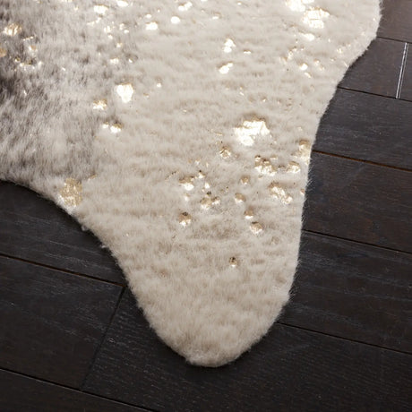 Safavieh Faux Cowhide 5'-0" x 6'-5" Rug in Beige / Grey