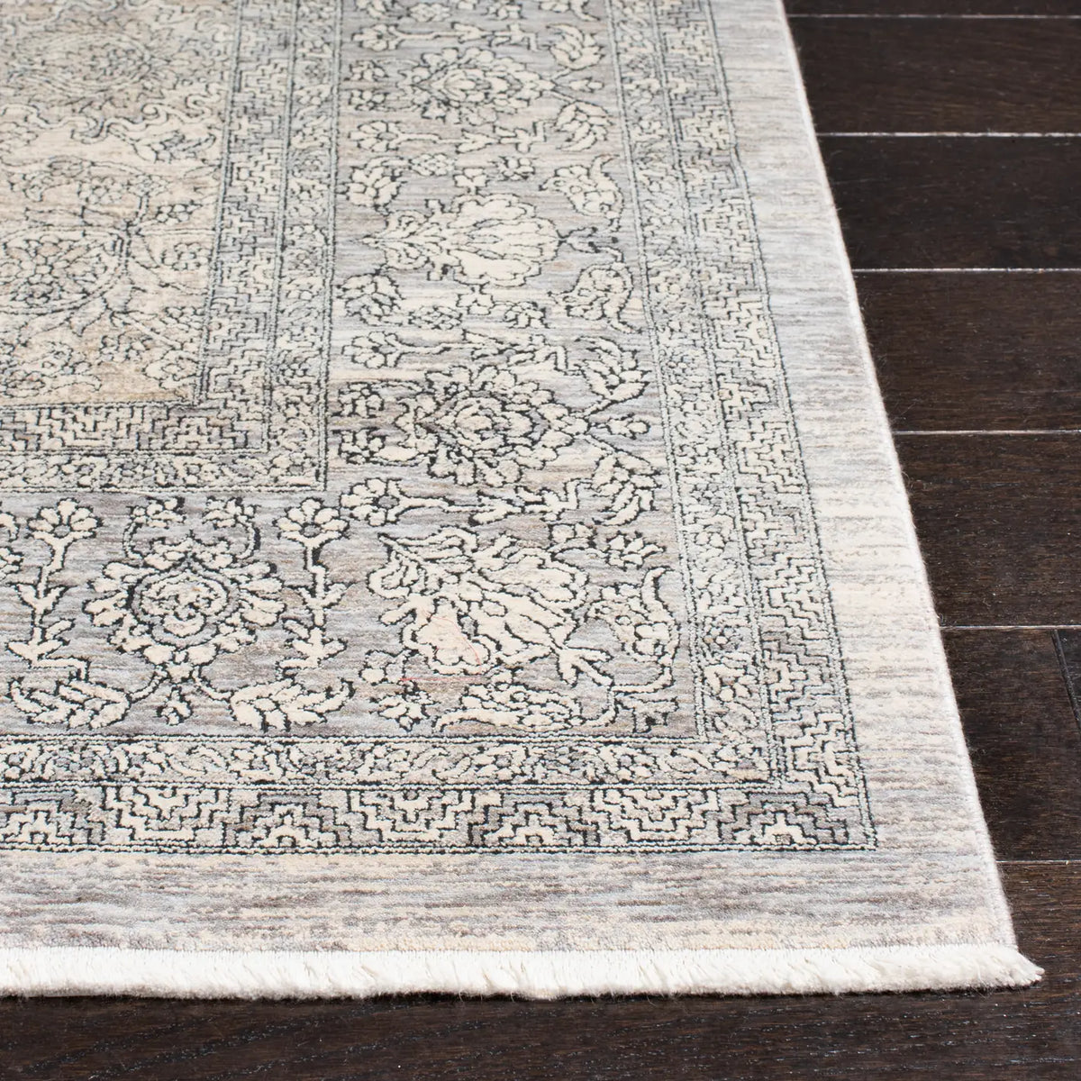 Safavieh Signature 9'-8" x 13'-0" Rug in Grey / Ivory