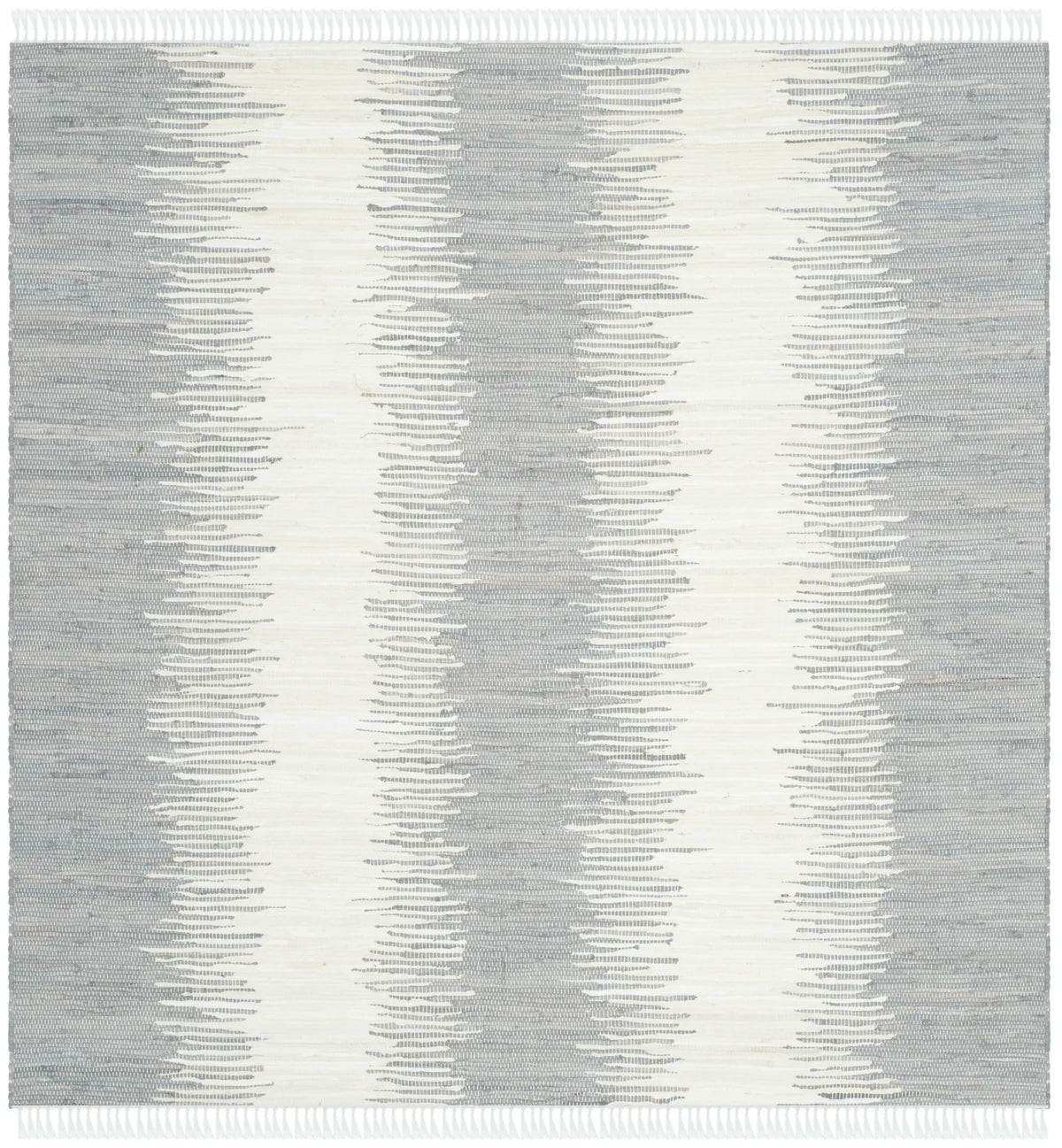 Safavieh Montauk 6'-0" x 6'-0" Rug in Grey