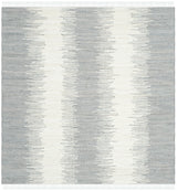 Safavieh Montauk 6'-0" x 6'-0" Rug in Grey