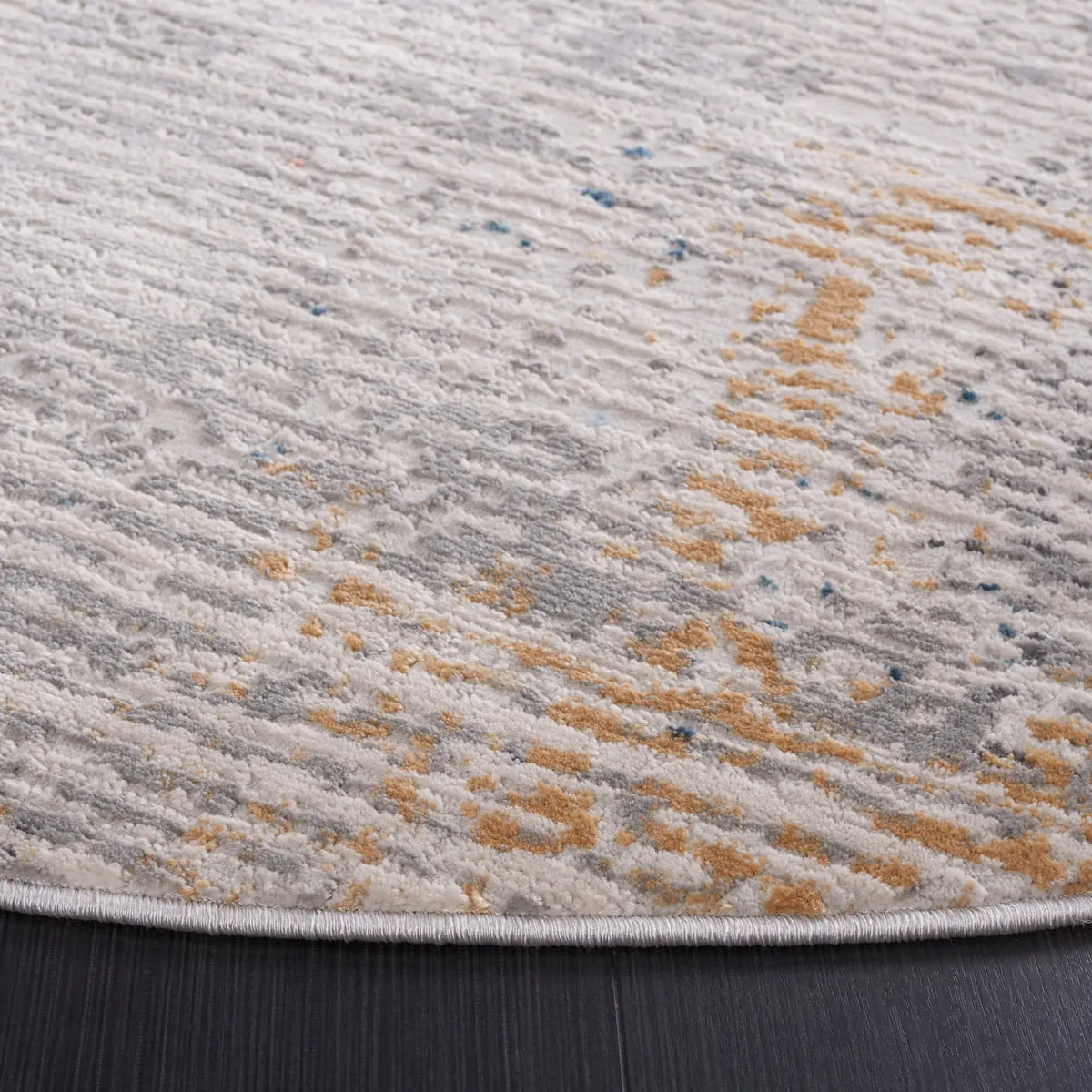 Safavieh Vogue 6'-7" x 6'-7" Rug in Ivory / Blue Rust