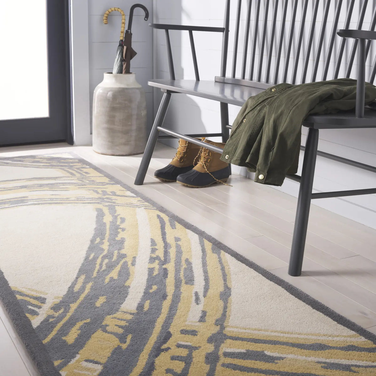 Safavieh Martha Stewart 2'-3" x 10'-0" Rug in Cement