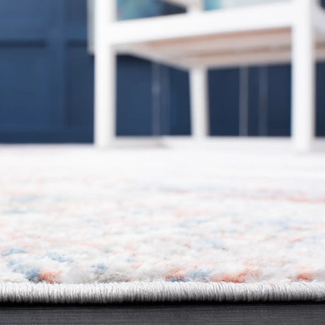 Safavieh Shivan 100 4'-0" x 6'-0" Rug in Ivory / Rust