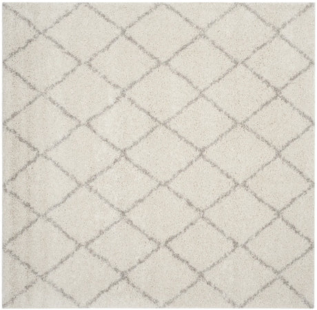 Safavieh Arizona Shag 6'-7" x 6'-7" Rug in Ivory / Beige