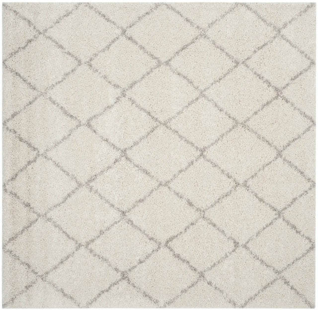 Safavieh Arizona Shag 6'-7" x 6'-7" Rug in Ivory / Beige