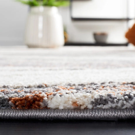 Safavieh Cyrus Shag 4'-5" x 6'-5" Rug in Grey / Rust