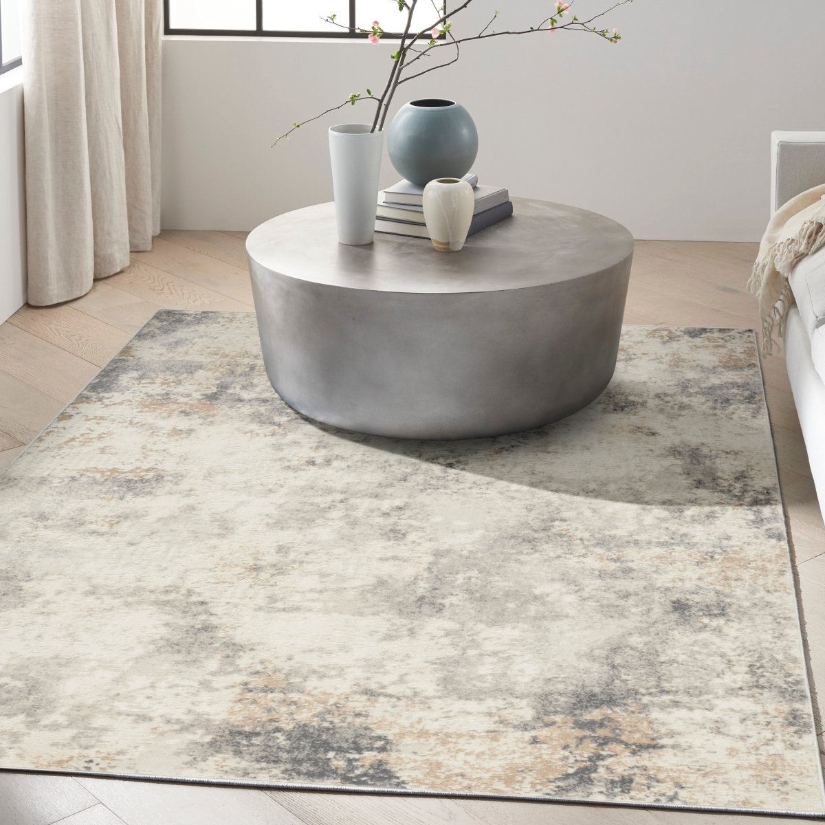 Calvin Klein Home Ck005 Enchanting Ech07 Ivory Grey Rug.