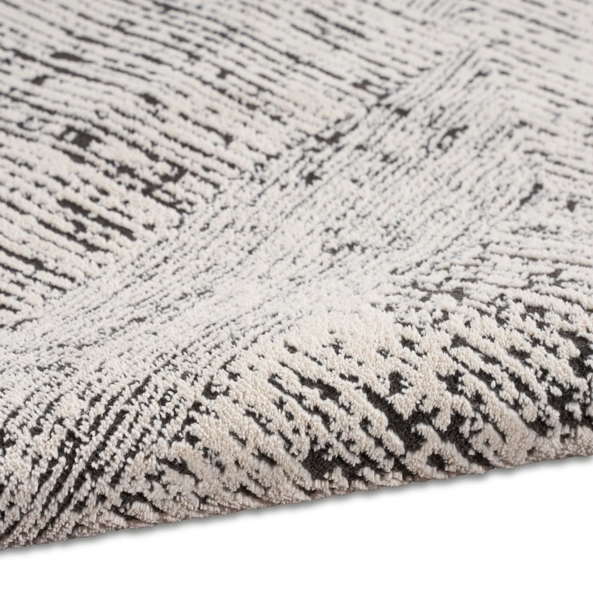 Calvin Klein Home Ck024 Irradiant Irr01 Cream Black Rug.
