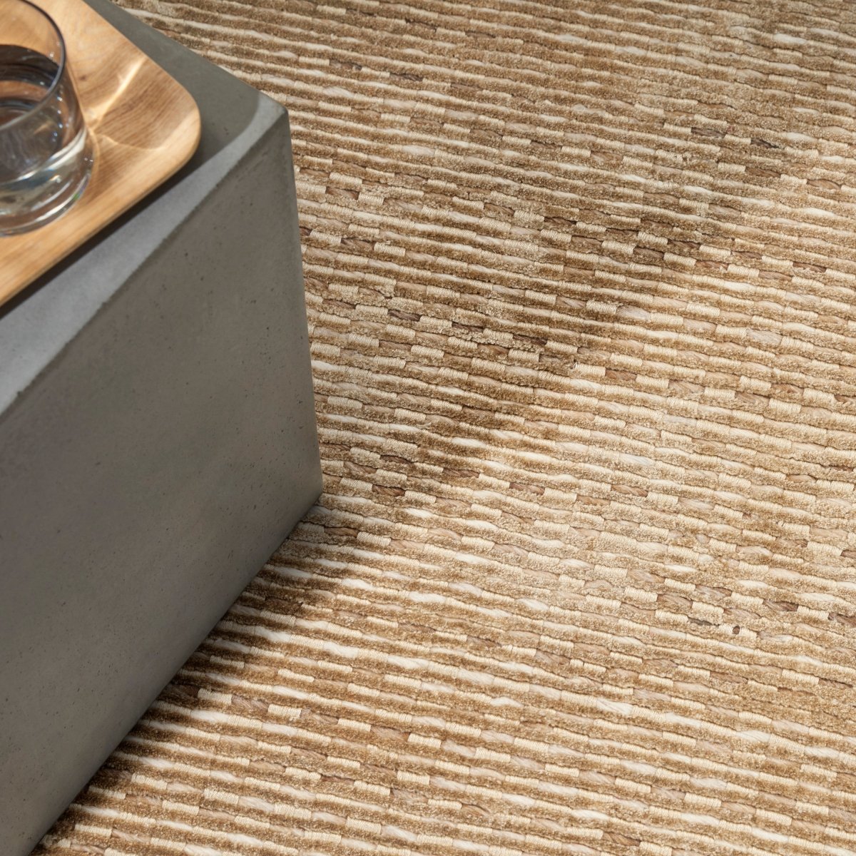 Calvin Klein Home Valley Vll01 Gold Rug.