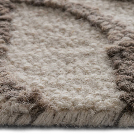 Capel Tremble 2512 Dk. Tan Ivory Rug.