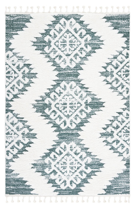 Safavieh Moroccan Tassel Shag 4'-0" x 6'-0" Rug in Green / Ivory