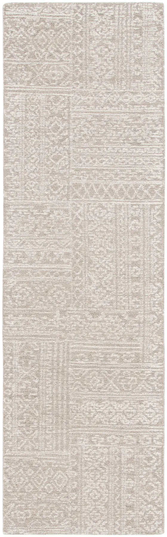 Safavieh Micro-Loop 2'-3" x 8'-0" Rug in Beige / Ivory