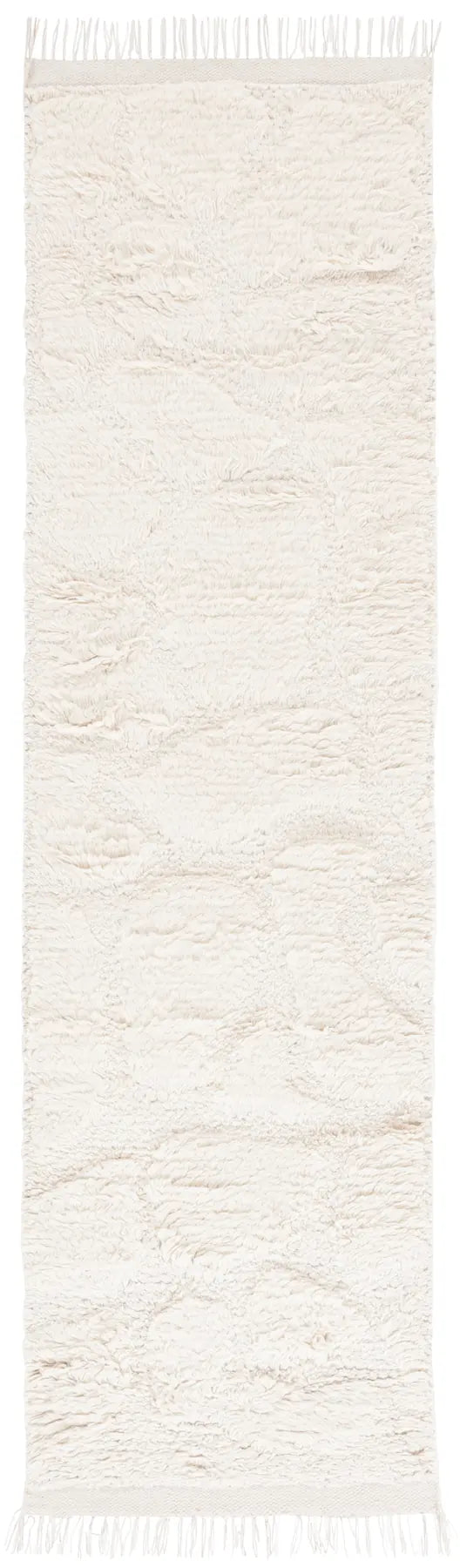 Safavieh Kenya 2'-3" x 8'-0" Rug in Ivory