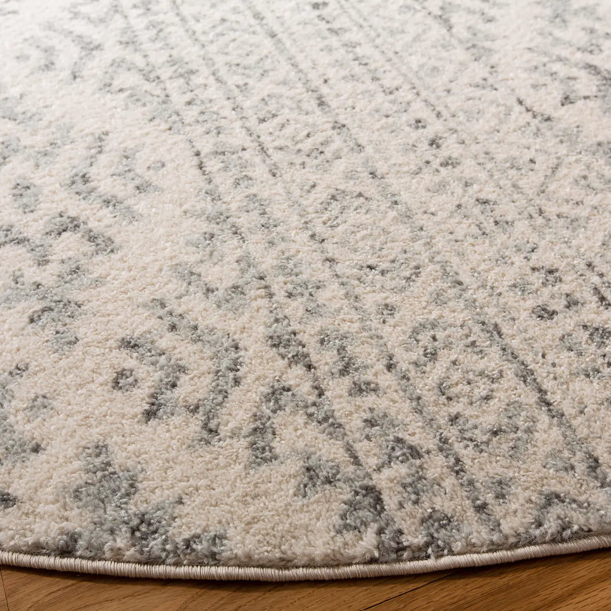 Safavieh Tulum 10'-0" x 10'-0" Rug in Ivory / Grey