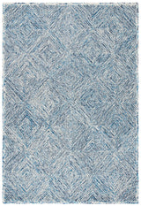 Safavieh Capri 4'-0" x 6'-0" Rug in Ivory / Blue