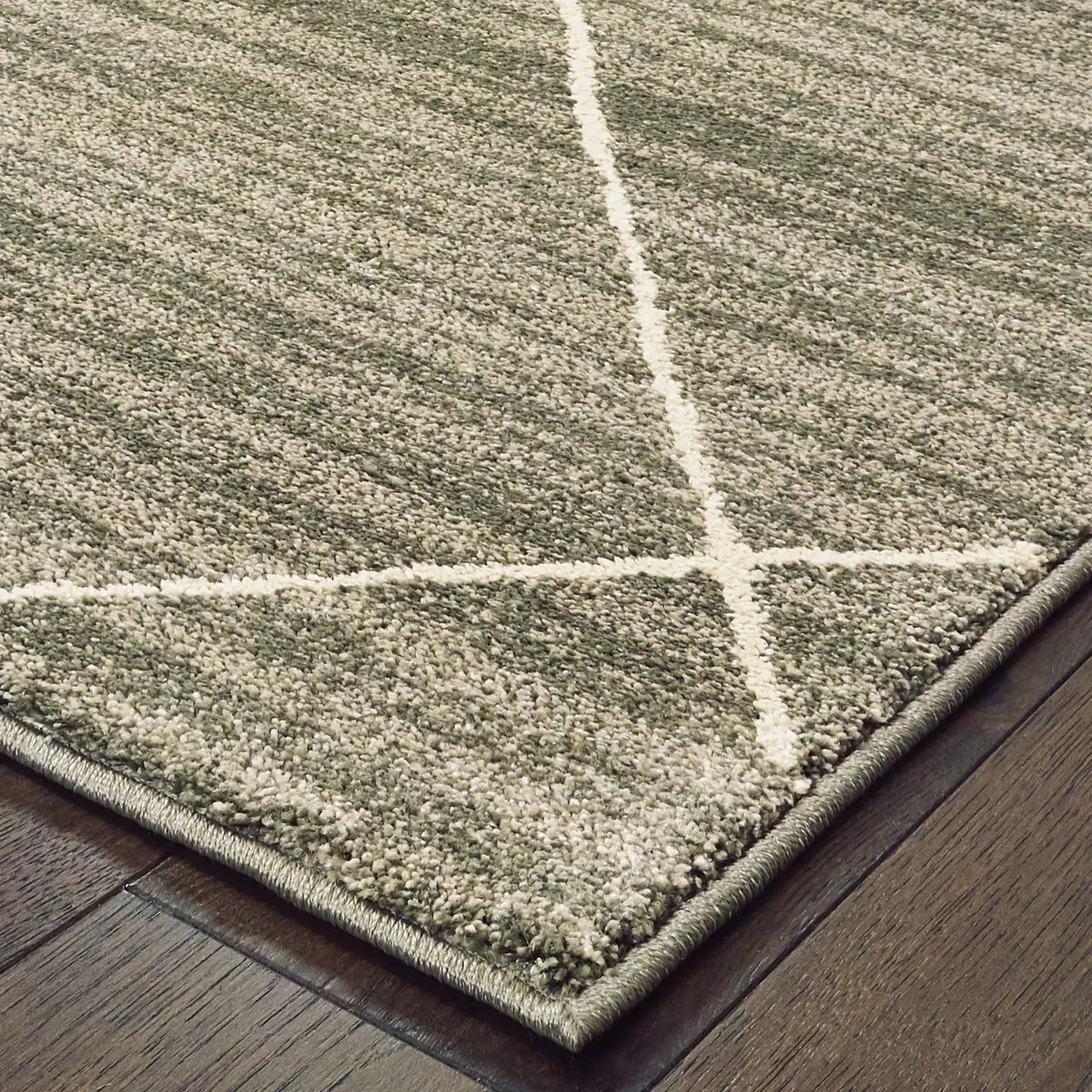 Oriental Weavers Sphinx Carson 9661A Grey / Ivory Rugs - corner detail