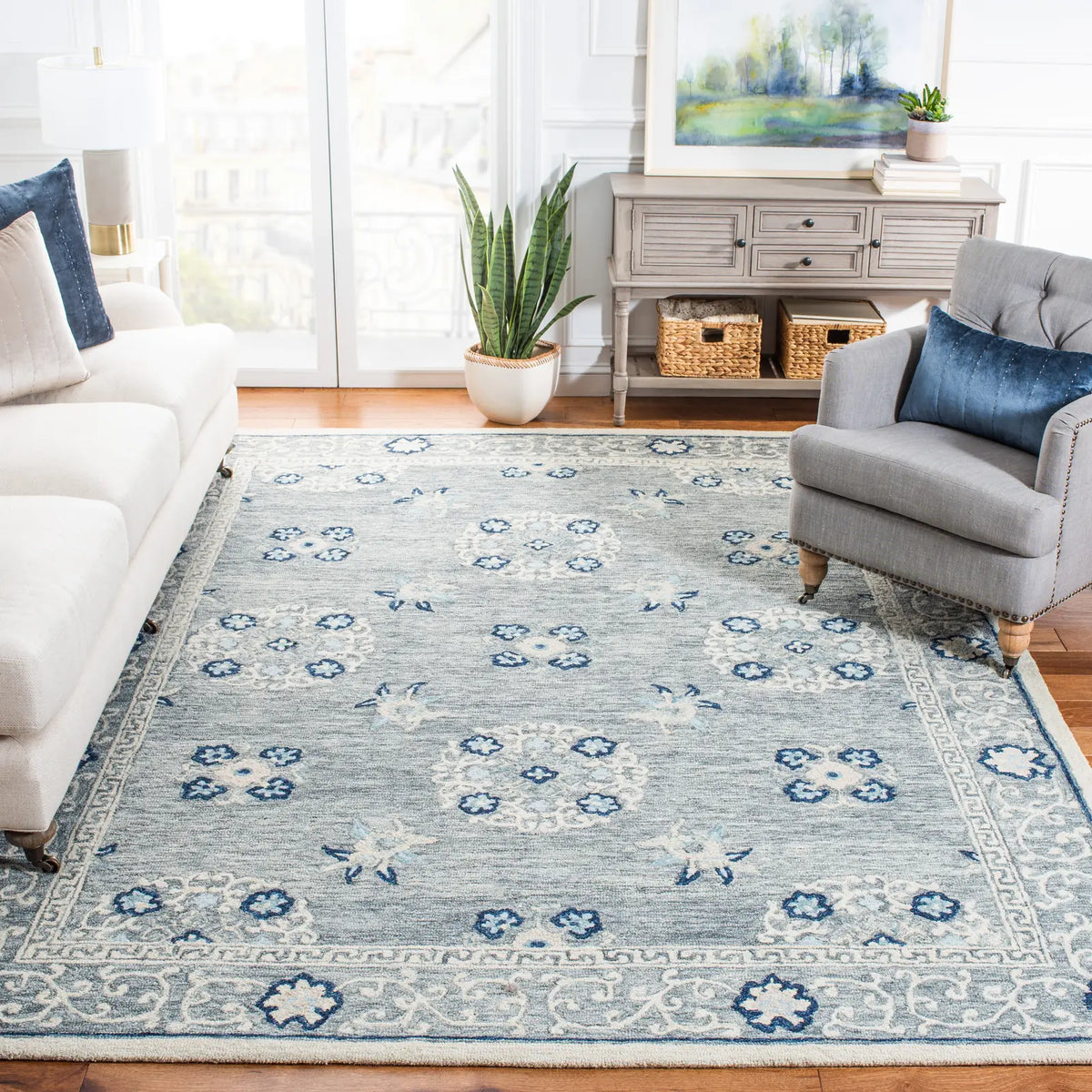 Safavieh Suzani 8'-0" x 10'-0" Rug in Grey / Ivory