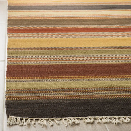 Safavieh Striped Kilim 5'-0" x 8'-0" Rug in Gold