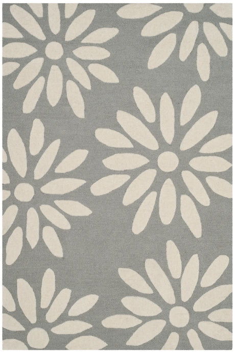 Safavieh Safavieh Kids 3'-0" x 5'-0" Rug in Grey / Ivory