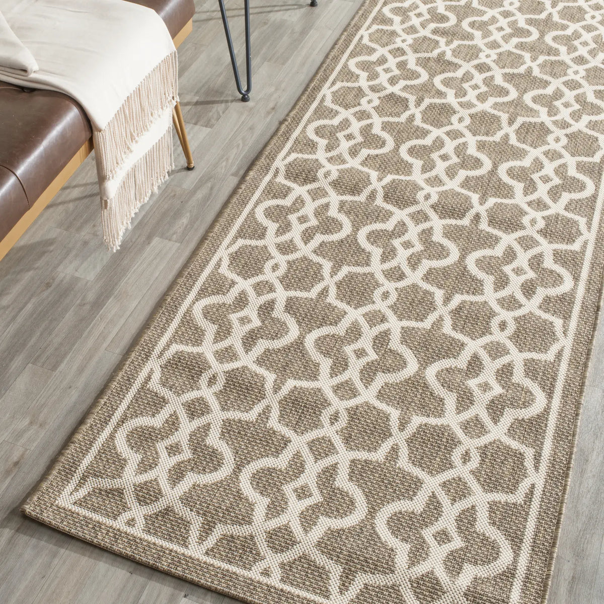Safavieh Courtyard 2'-7" x 8'-2" Rug in Mocha / Beige