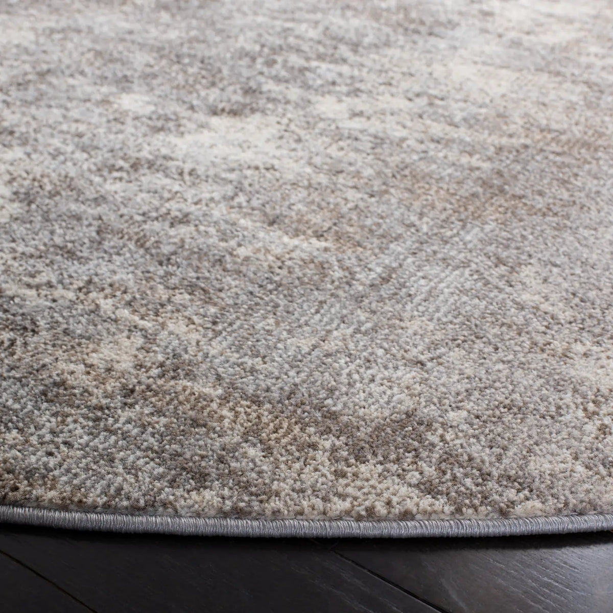 Safavieh Madison 10'-0" x 10'-0" Rug in Grey / Beige