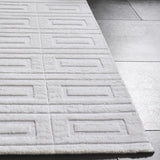 Safavieh Mirage 6'-0" x 9'-0" Rug in Pearl