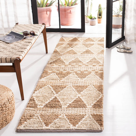 Safavieh Natural Fiber 2'-3" x 8'-0" Rug in Brown / Beige