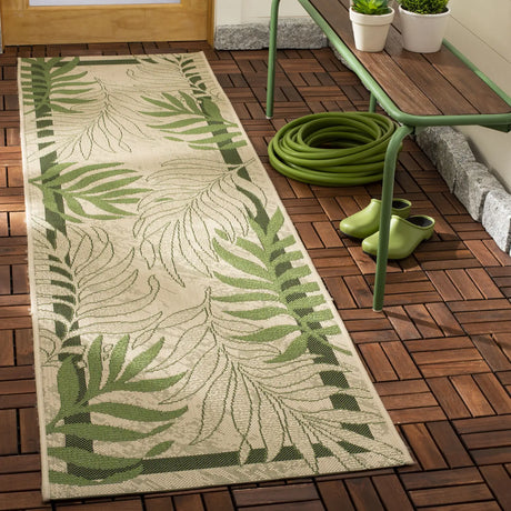 Safavieh Courtyard 2'-3" x 8'-0" Rug in Cream / Green