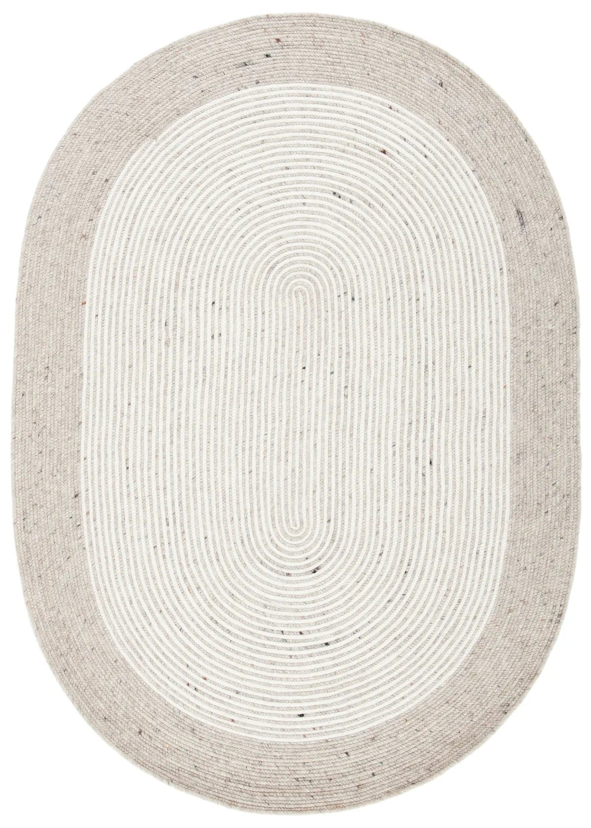 Safavieh Braided 5'-0" x 7'-0" Rug in Beige / Ivory