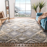 Safavieh Kenya 8'-0" x 10'-0" Rug in Grey / Ivory
