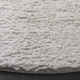 Safavieh Rumi Shag 6'-7" x 6'-7" Rug in Ivory / Light Beige