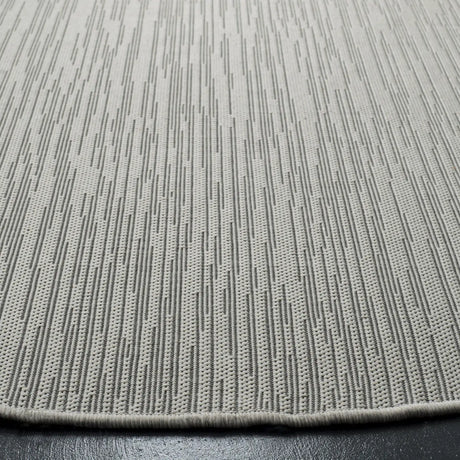 Safavieh Courtyard 6'-7" x 6'-7" Rug in Light Grey