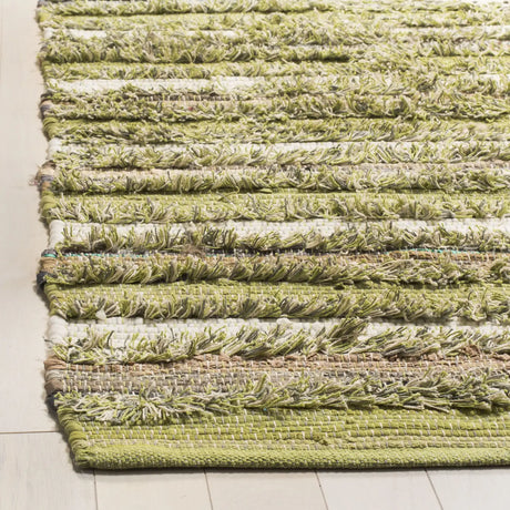 Safavieh Montauk 5'-0" x 8'-0" Rug in Green / Multi
