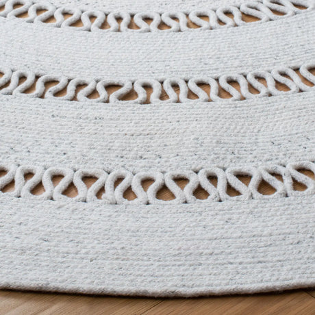 Safavieh Cape Cod 5'-0" x 5'-0" Rug in Ivory