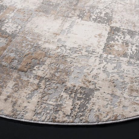 Safavieh Invista 6'-7" x 6'-7" Rug in Cream / Beige
