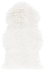 Safavieh Sheep Skin 1'-4" x 2'-4" Rug in Natural