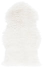Safavieh Sheep Skin 1'-4" x 2'-4" Rug in Natural