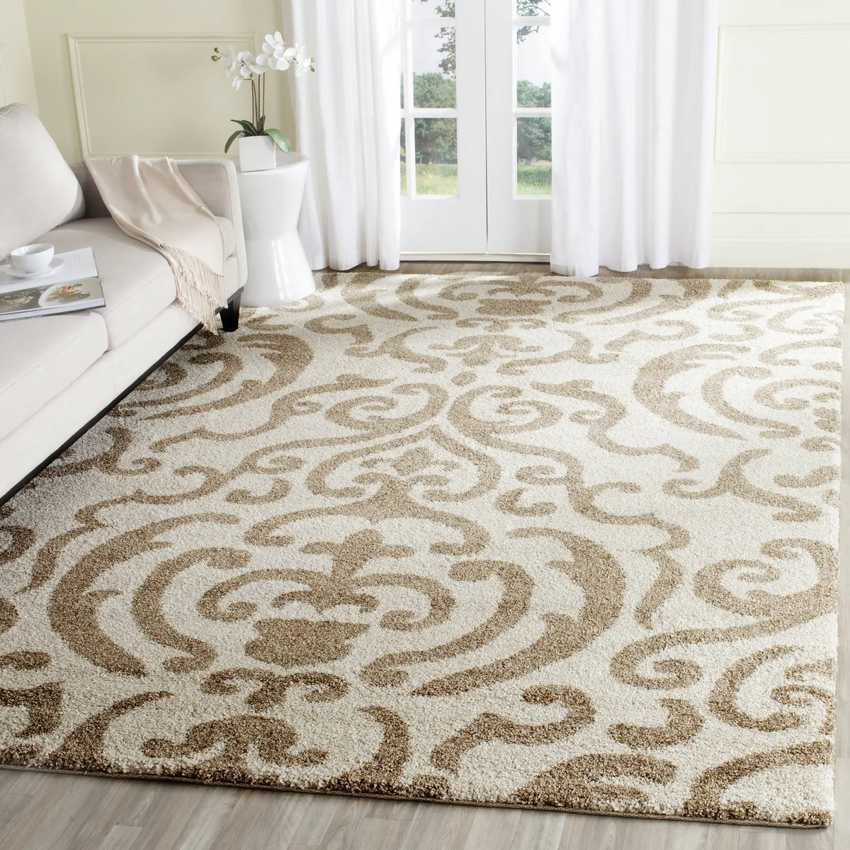 Safavieh Florida Shag 9'-6" x 13'-0" Rug in Cream / Beige