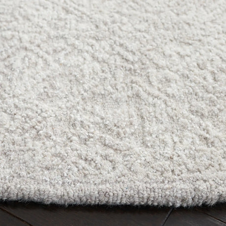 Safavieh Martha Stewart 6'-0" x 6'-0" Rug in Light Grey / Taupe