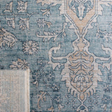 Safavieh Victoria 4'-0" x 6'-0" Rug in Blue / Grey