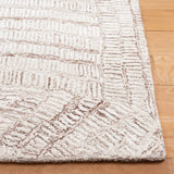 Safavieh Glamour 4'-0" x 6'-0" Rug in Brown / Ivory