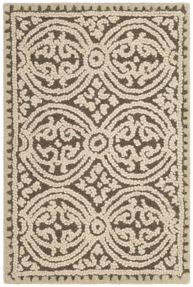 Safavieh Cambridge 2'-0" x 3'-0" Rug in Tan / Multi