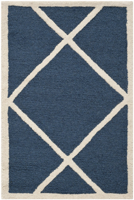 Safavieh Cambridge 2'-0" x 3'-0" Rug in Navy / Ivory