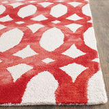 Safavieh Dip Dye 8'-0" x 10'-0" Rug in Ivory / Red