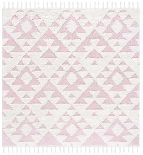 Safavieh Moroccan Tassel Shag 6'-7" x 6'-7" Rug in Ivory / Pink