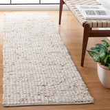 Safavieh Natura 2'-3" x 8'-0" Rug in Ivory / Beige