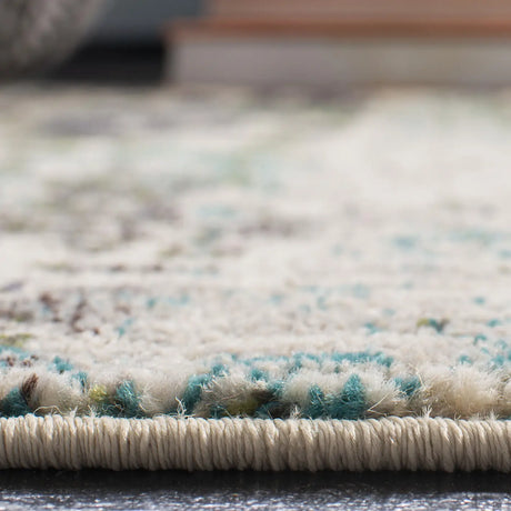 Safavieh Madison 5'-3" x 7'-6" Rug in Blue / Green
