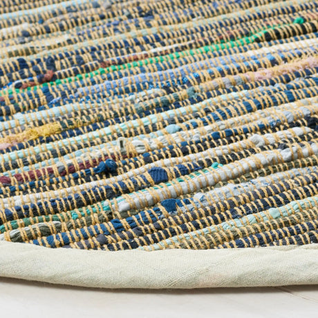 Safavieh Rag Rug 6'-0" x 6'-0" Rug in Rust / Gold